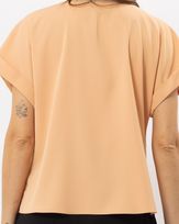 blusa-tecido-bordado-flor-texturas-laranja--bt52780325-03.jpg