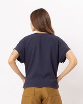 blusa-tecido-bordado-flor-texturas-marinho--bt52780325-03.jpg