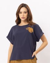 blusa-tecido-bordado-flor-texturas-marinho--bt52780325-01.jpg