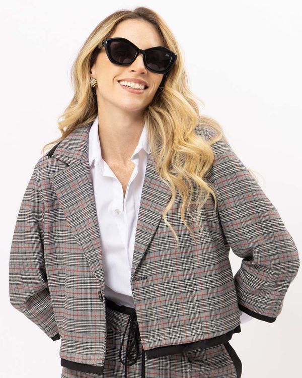 casaqueto-cropped-xadrez-alfaiataria-com-friso-preto--zt51340125-01.jpg