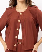 spencer-alfaiataria-stretch-com-frisos-e-botoes-personalizados-avela-nt51900225-02.jpg
