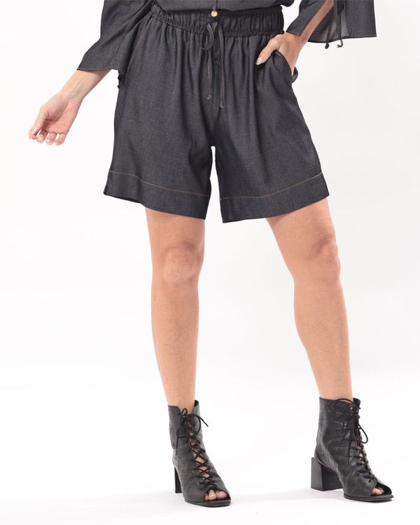 short-comfy-leve-pespontos-contrastantes-preto--xj53180325-01.jpg