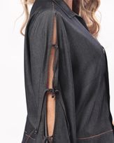 casaqueto-jeans-leve-mangas-franjas-preto--zj53120325-03.jpg