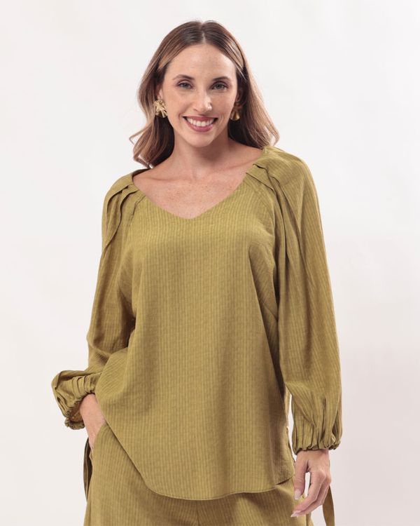 blusa-viscose-textura-mangas-com-pregas-e-n-verde--bt53060325-01.jpg