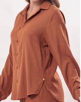 camisa-viscose-textura-botoes-cobertos-cobre--it52940325-02
