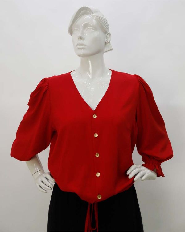 blusa-cropped-viscose-textura-botoes-personalizados-vermelho--bt53280325-01