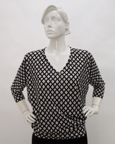 blusa-bolha-malha-jersey-estampada-decote-v-estampado--bm51520125-01