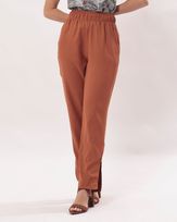 calca-comfy-viscose-textura-barra-botao-coberto-cobre--ct53020225-01