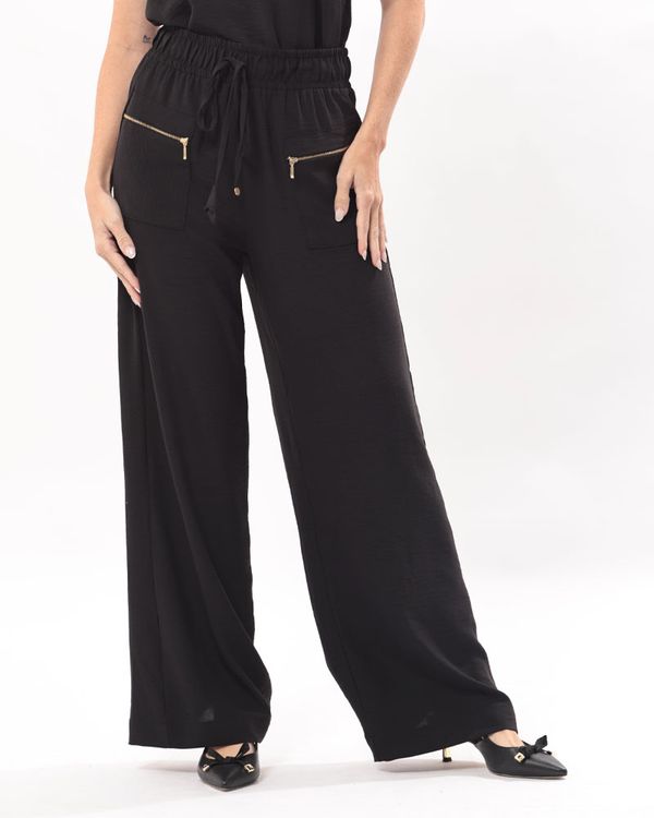 calca-reta-alfaiataria-comfy-bolso-com-ziperes-preto--ct53560425-01