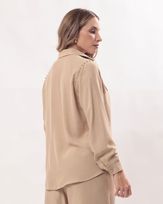 camisa-viscose-ombro-franzidos-perolas-bosdadas-amarula-it53440425-03