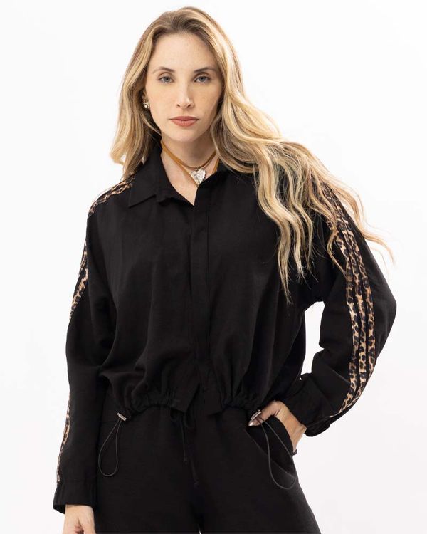 camisa-viscose-de-linho-com-listras-animal-print-e-regulagem-preto--it54460525-01
