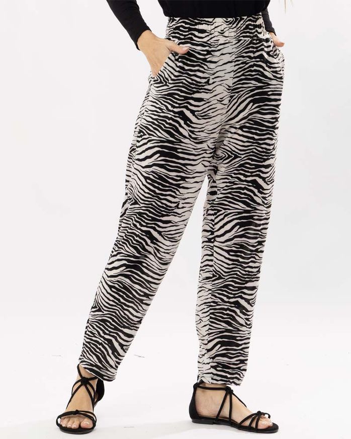 calca-comfy-malha-jersey-estampada-off-white-cm51540125-01