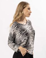 blusa-bolha-malha-jersey-estampada-decote-v-off-white-bm51520125-02