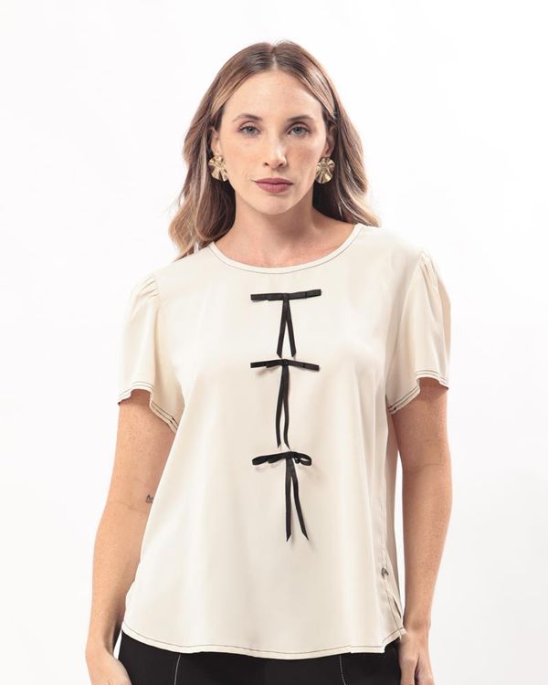 blusa-tecido-com-pespontos-contrastantes-e-lacos-natural-bt53500425-01