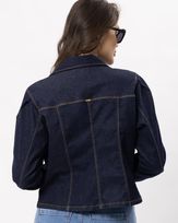 jaqueta-jeans-stretch-pespontos-contrastantes-azul--qj53240325-03