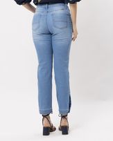 calca-reta-jeans-delave-botao-barra-azul--cj51200125-03