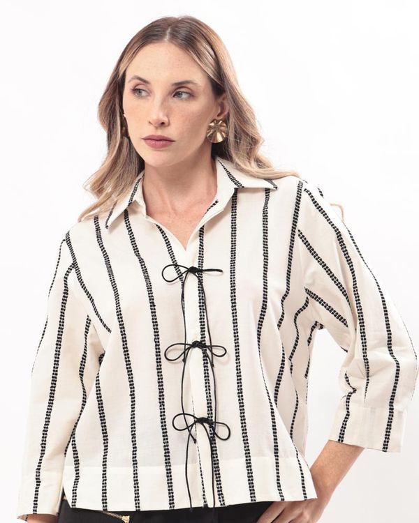 camisa-cropped-algodao-bordado-listras-com-lacos-off-white-it54320525-01