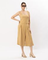 calca-saia-pantacourt-alfaiataria-twill-com-pregas-amarula-ct60140625-02