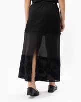saia-longa-mix-de-tecidos-com-barra-bordado-flor-preto--st61740725-03