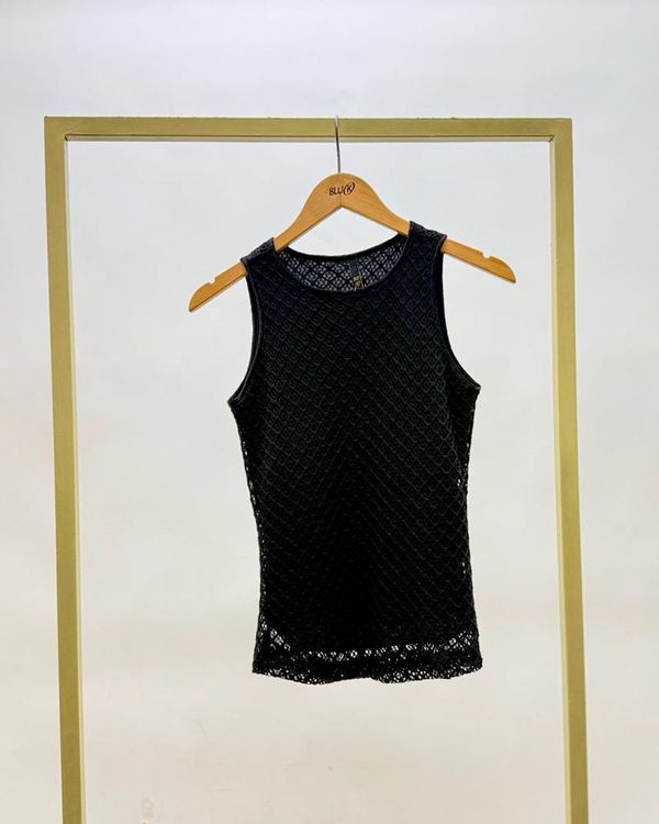 blusa-cavada-croche-textura-com-forro-preto--bm62920825-01