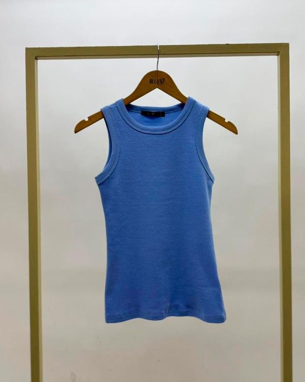 regata-malha-canelada-decote-redondo-azul--bm62060825-01