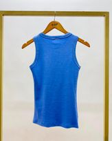 regata-malha-canelada-decote-redondo-azul--bm62060825-02