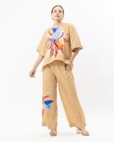 blusa-tecido-estampa-orguidea-com-pontas-amarula-bt62120825-02