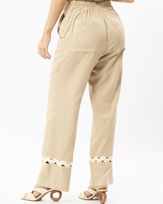 calca-reta-linho-detalhe-de-sianiha-amarula-ct61500725-03