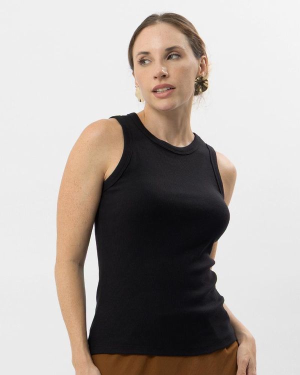 regata-malha-canelada-decote-redondo-preto--bm62060825_265-01