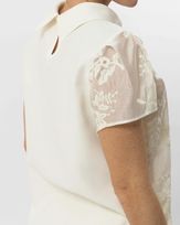 blusa-voil-bordado-floral-gola-virada-off-white-bt62640825-03