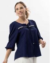 blusa-viscose-textura-aplicacoes-com-pompons-marinho--bt61980825-02