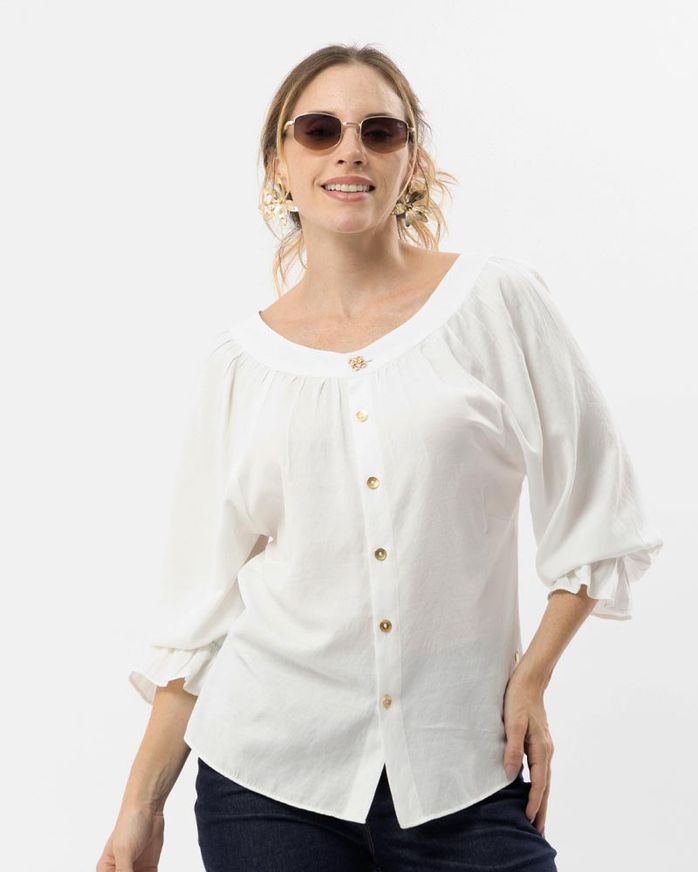 blusa-viscose-textura-decote-botao-metal-flor-off-white-bt61760725-01