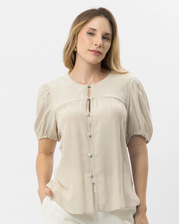 blusa-viscose-mangas-balone-e-botoes-cobertos-amarula-bt62440825-01