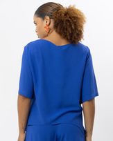 blusa-viscose-decote-canoa-barra-assimetrica-azul--bt62840825_315-03