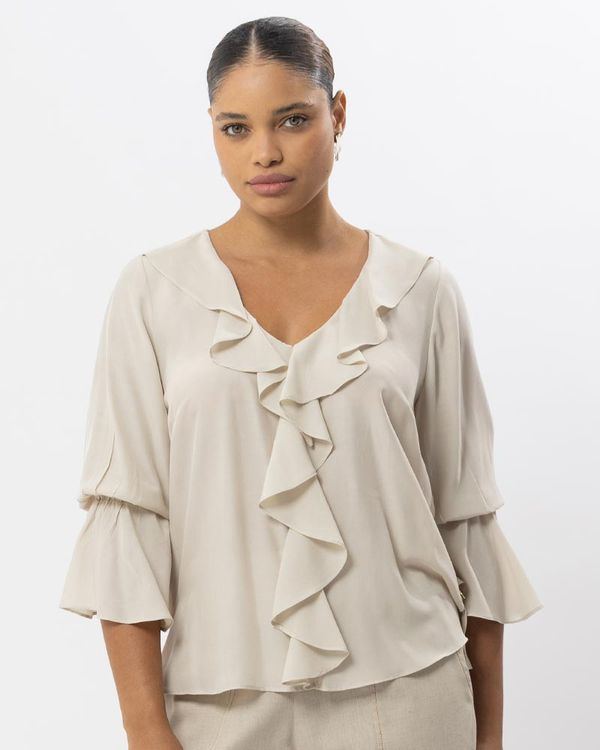 blusa-viscose-frente-babados-e-punho-flare-amarula-bt62560825_783-01