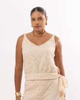 regata-renda-floral-barra-amarracao-lateral-bege--bt63080925_335-01