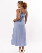 vestido-longo-viscose-textura-cinto-flores-azul--vt63720925_315-03