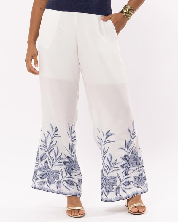 calca-pantalona-crepe-barra-bordado-folhagens-off-white-ct64701025-01