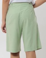 bermuda-viscose-textura-cinto-meia-argolas-verde--dt60440625-03