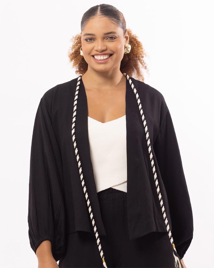 kimono-viscose-textura-com-torcal-pb-e-mangas-franzidas-preto--ot63260925-01