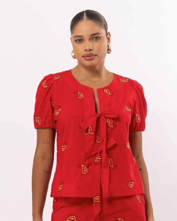 blusa-voil-bordado-paisley-lacos-na-frente-vermelho--bt63921025-01