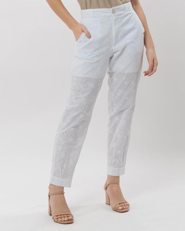 calca-laise-jardim-reta-pregas-na-barra-branco--ct63981025-01