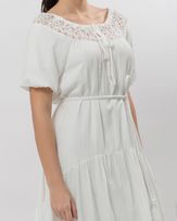 vestido-longo-viscose-textura-decote-guipir-mangas-balone-off-white-vt65081125-02