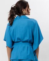 camisa-kaftan-viscose-textura-botoes-tartaruga-azul--it65221125-03