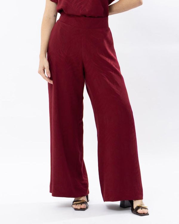 calca-pantalona-viscose-jacquard-flor-lotus-vinho--ct55381225-01