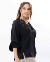 blusa-viscose-textura-pespontos-contrastantes-e-franzidos-preto--bt55261225_265-02