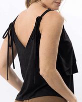 regata-malha-suede-com-babados-e-alcas-duplas-preto--bm55481225-03