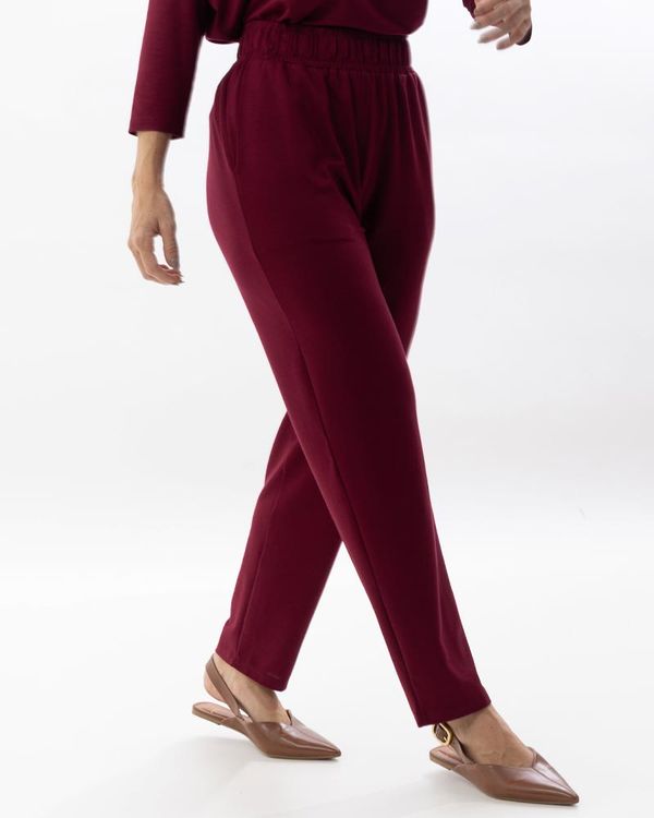 calca-comfy-reta-malha-gloss-vinho--cm41260624-01