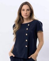 blusa-alfaiataria-frente-assimetrica-botoes-organicos-marinho--bt55301225-01