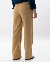 calca-reta-alfaiataria-twill-botao-tartaruga--amarula-ct56620126-03